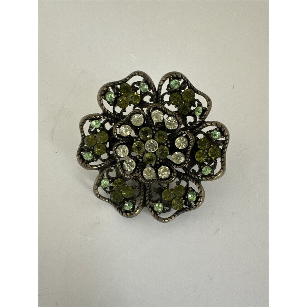 Vintage Rhinestone Clear Green Flower Pin Brooch 1.75” Round. St Patty’s Day